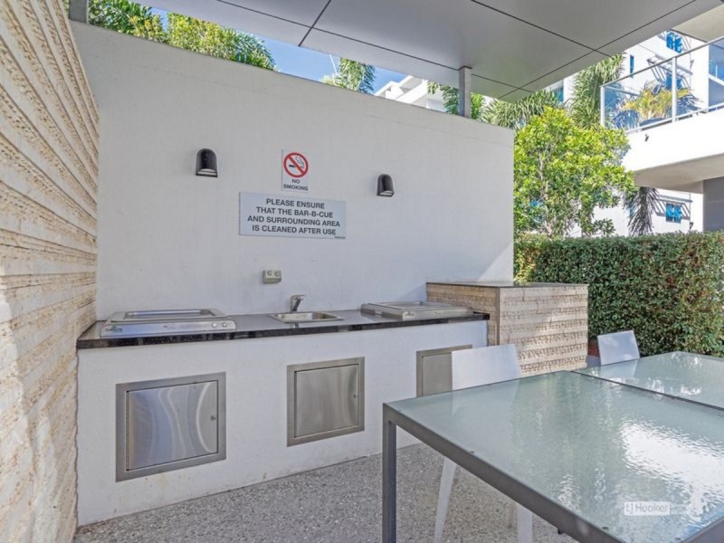 602/41 Harbour Town Drive, Biggera Waters QLD 4216