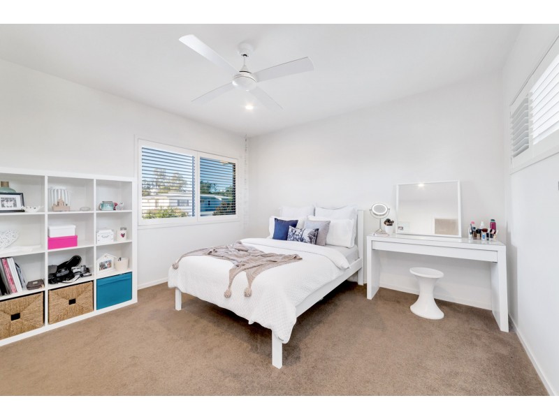 95 Burdekin Drive, Sinnamon Park QLD 4073