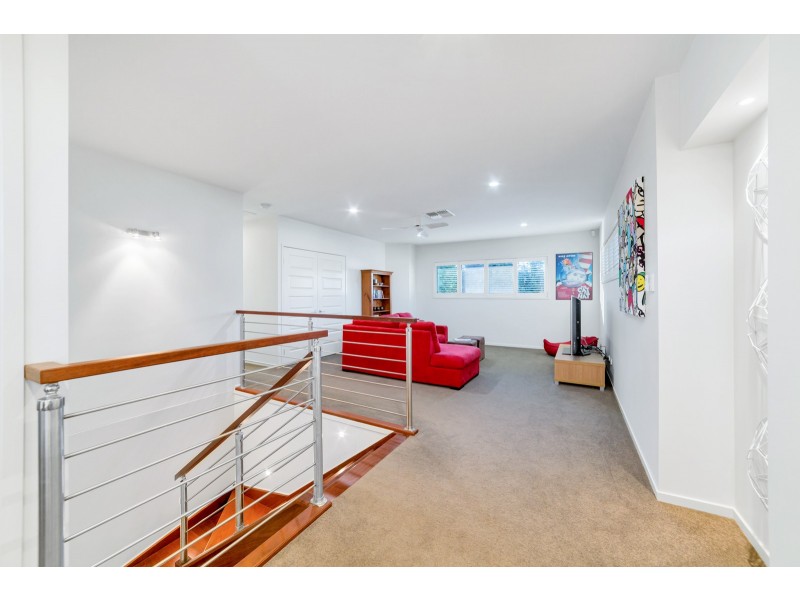 95 Burdekin Drive, Sinnamon Park QLD 4073