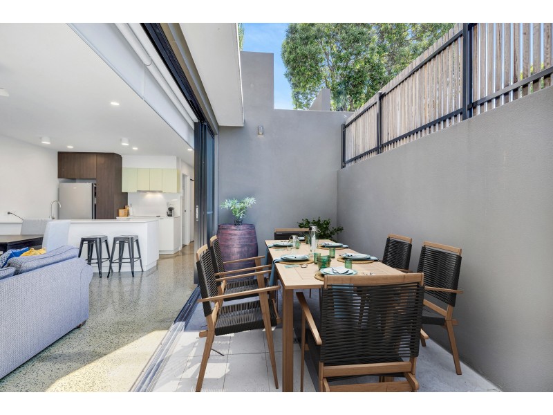 G01/27 Ekibin Road, Annerley QLD 4103