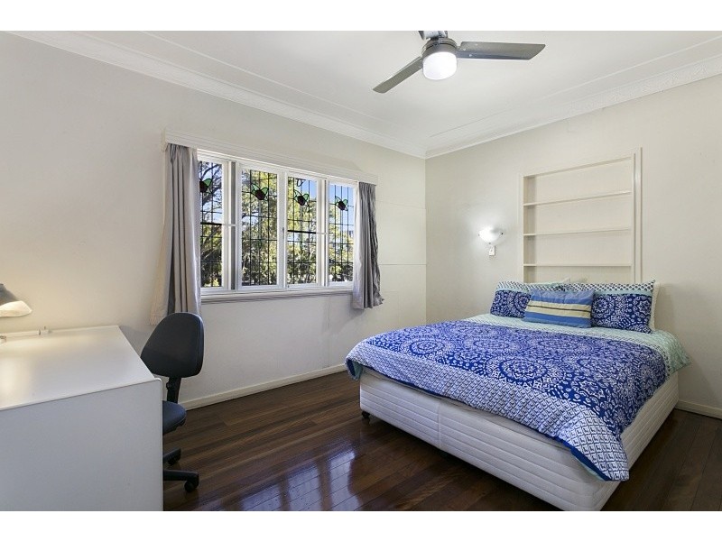 60 Bishop Street, St Lucia QLD 4067