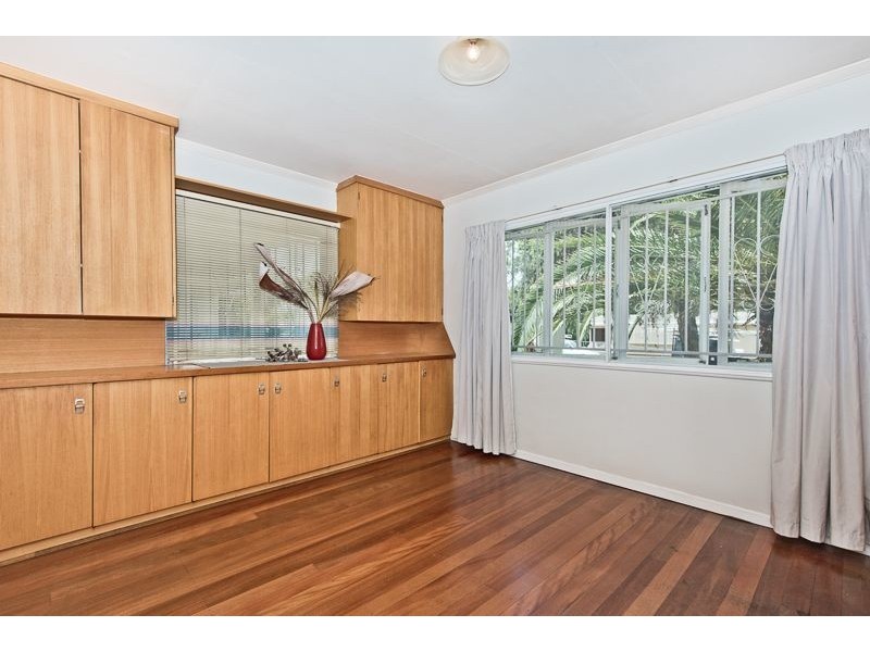 67 Ellen Street, Oxley QLD 4075