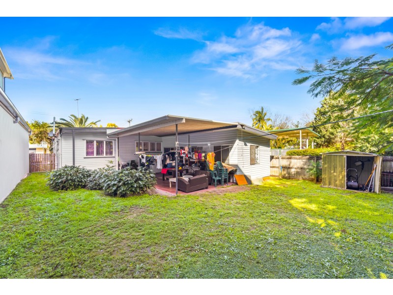 67 Ellen Street, Oxley QLD 4075