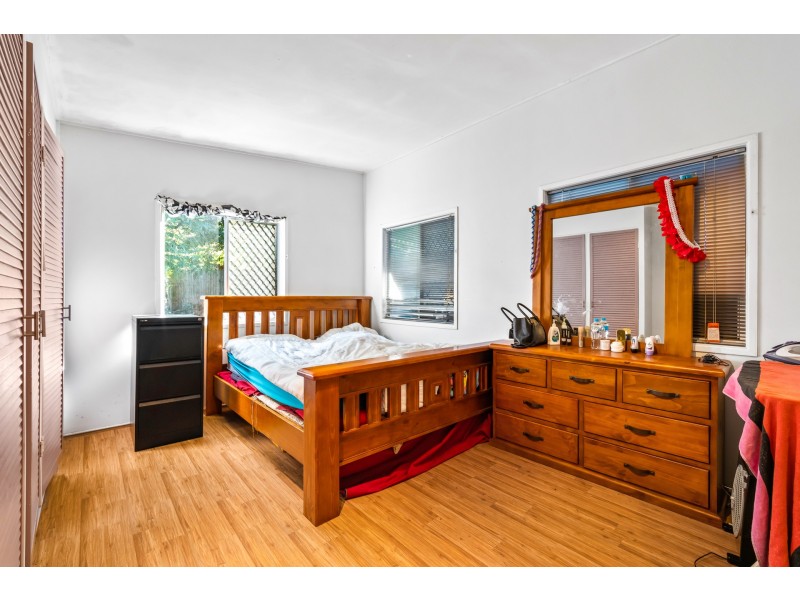 67 Ellen Street, Oxley QLD 4075