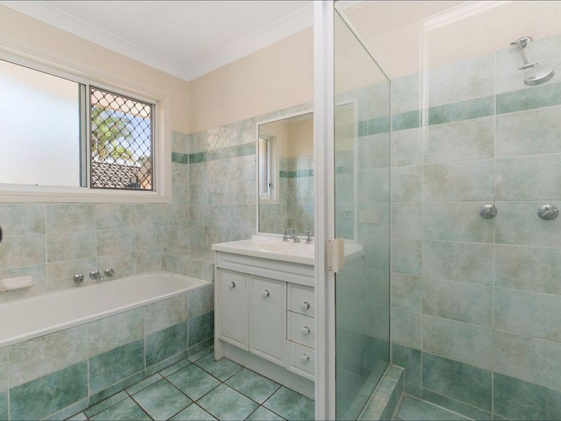 113B Ferguson Road, Camp Hill QLD 4152