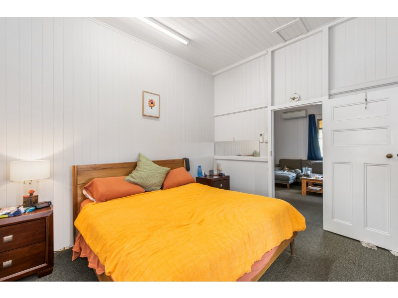 4 & 6 Rowland Street, North Ward QLD 4810