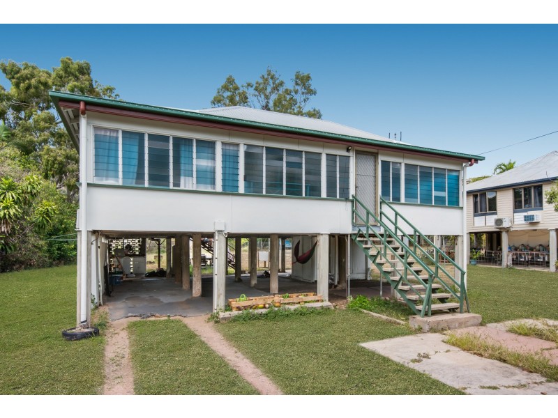 4 & 6 Rowland Street, North Ward QLD 4810