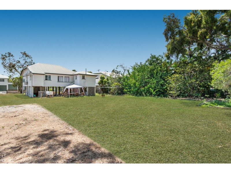 4 & 6 Rowland Street, North Ward QLD 4810