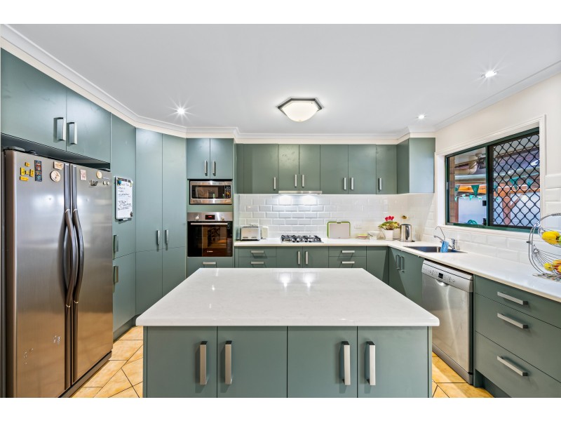 1-3 McPherson Road, Sinnamon Park QLD 4073