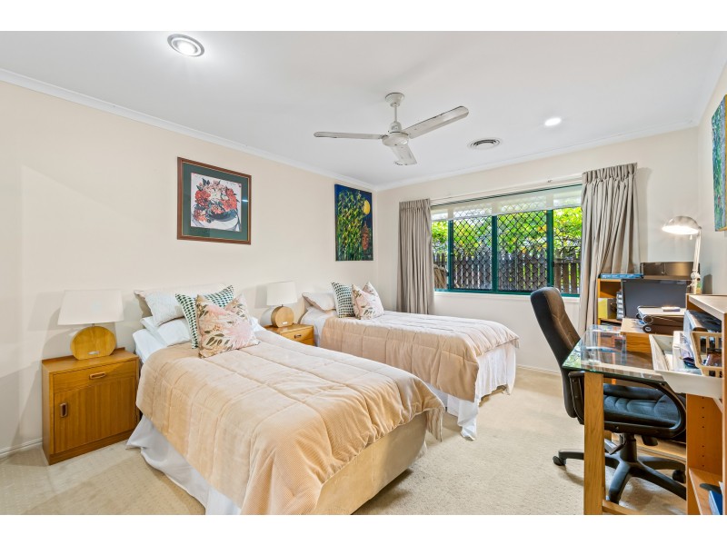 1-3 McPherson Road, Sinnamon Park QLD 4073
