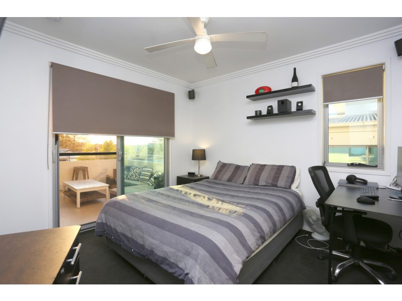 27 Taylor Street, Balmoral QLD 4171