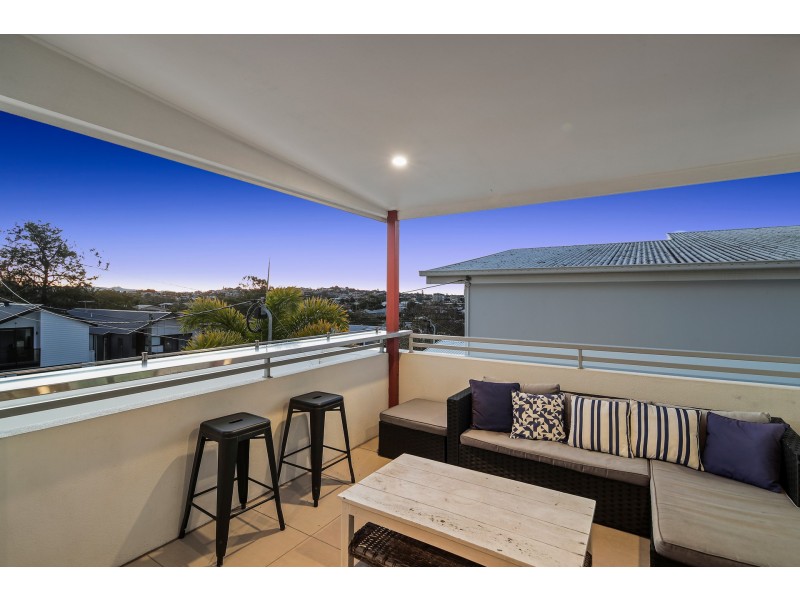 27 Taylor Street, Balmoral QLD 4171