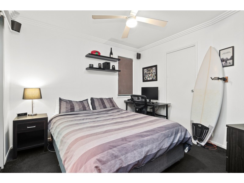 27 Taylor Street, Balmoral QLD 4171