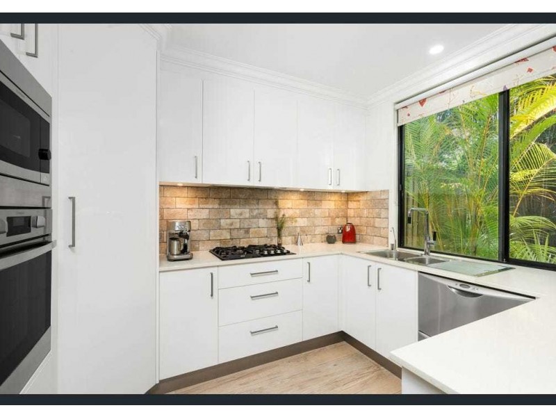 35A Fredericks Street, Taringa QLD 4068