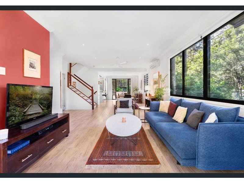 35A Fredericks Street, Taringa QLD 4068