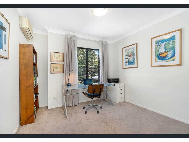 35A Fredericks Street, Taringa QLD 4068