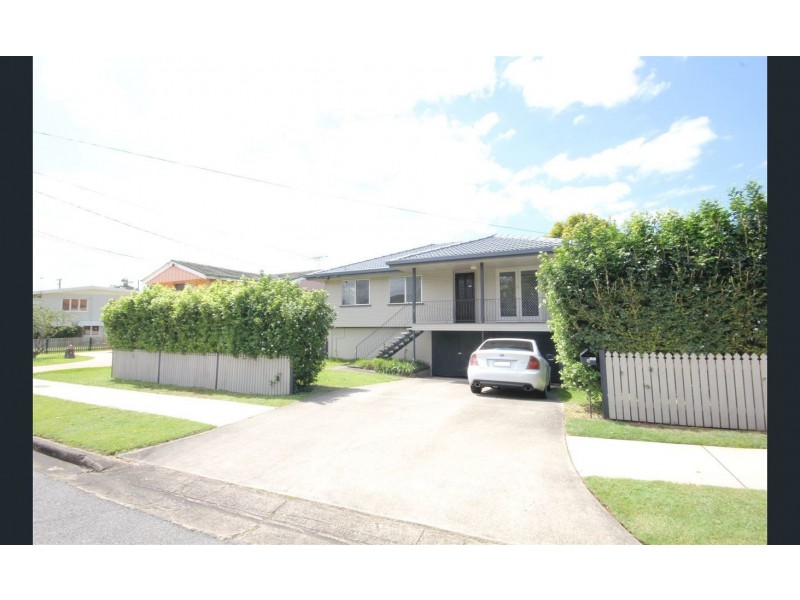 6 Mee Street, Carina QLD 4152
