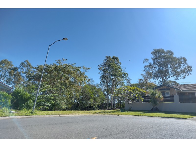 22 Santolina Place, Sinnamon Park QLD 4073