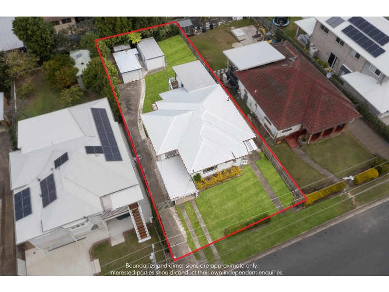 31 Bega Street, Grange QLD 4051