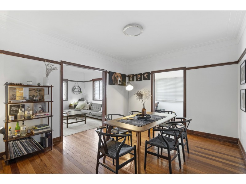 31 Bega Street, Grange QLD 4051