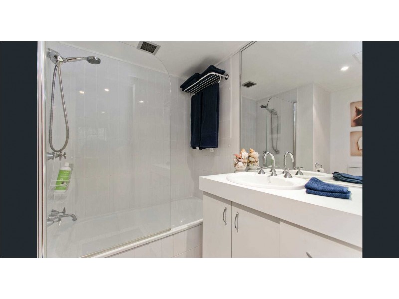 18/68 Herston Road, Kelvin Grove QLD 4059