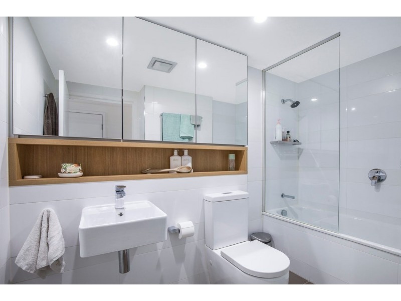 112/113 Commercial Road, Teneriffe QLD 4005