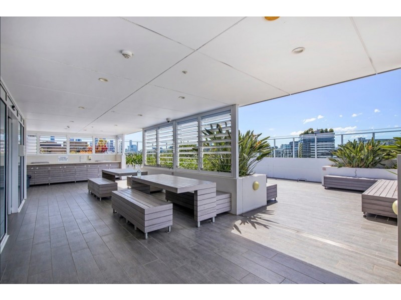 112/113 Commercial Road, Teneriffe QLD 4005