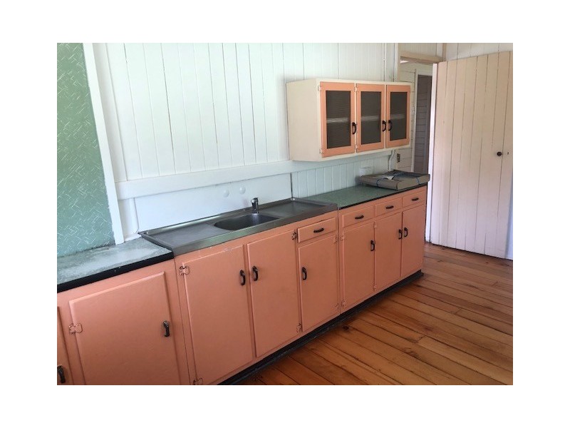 24 Crown Street, South Brisbane QLD 4101