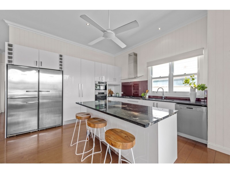 66 Barker Street, East Brisbane QLD 4169