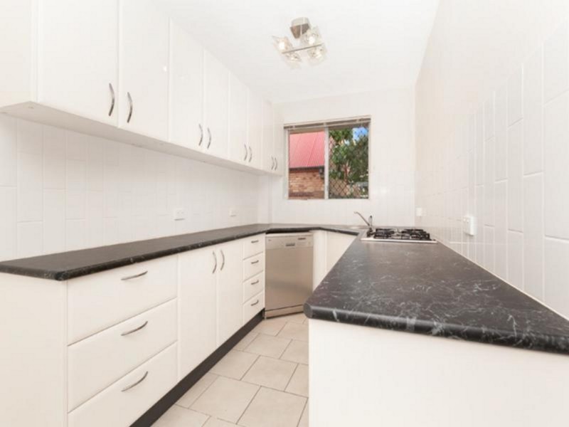 2/90 Harcourt Street, New Farm QLD 4005