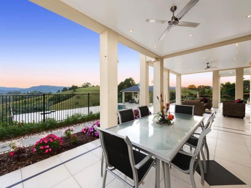 701 Clear Mountain Road, Clear Mountain QLD 4500
