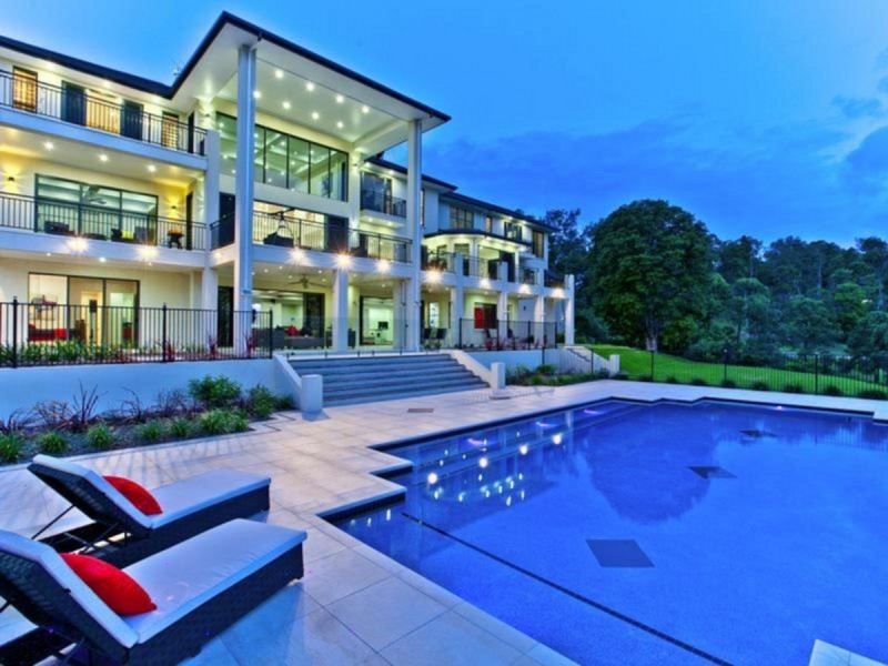 701 Clear Mountain Road, Clear Mountain QLD 4500