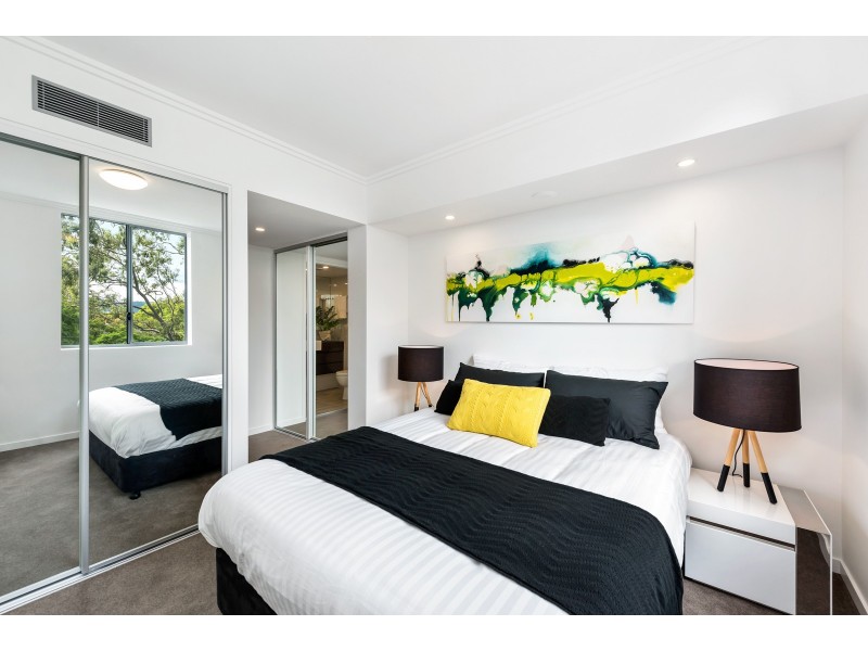 8/56 Bellevue Terrace, St Lucia QLD 4067