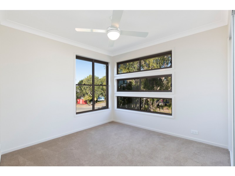 4/32 Sapphire Street, Springfield QLD 4300