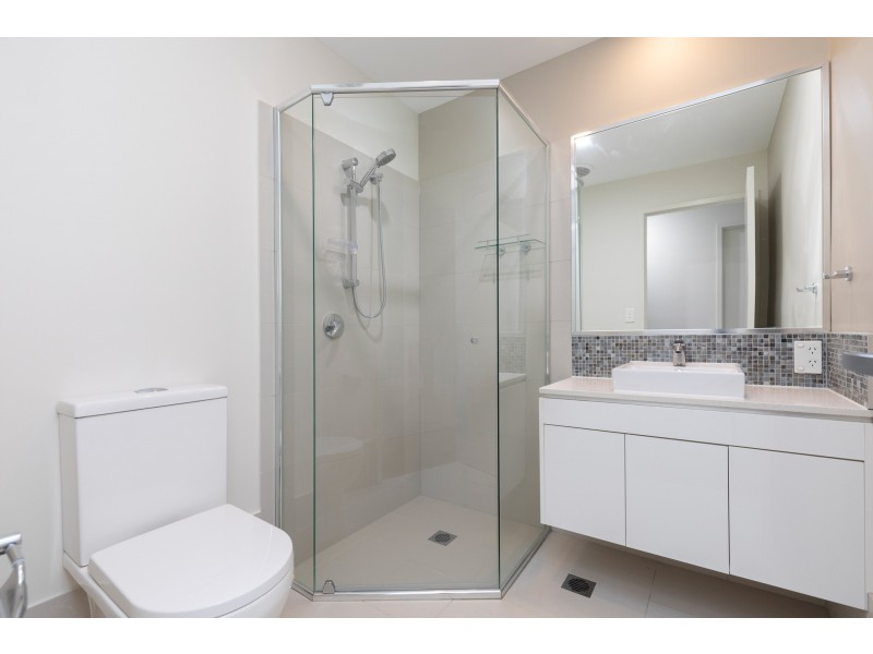 4/32 Sapphire Street, Springfield QLD 4300