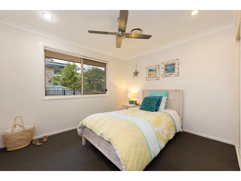 10 Allandale Place, The Gap QLD 4061
