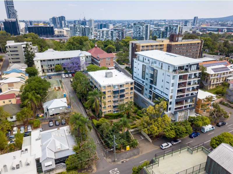 17/574 Boundary Street, Spring Hill QLD 4000