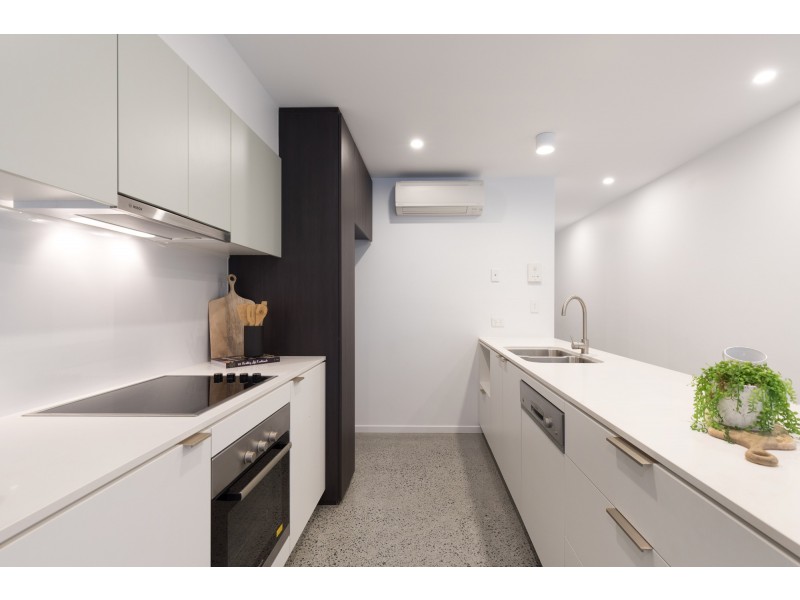 106/27 Ekibin Road, Annerley QLD 4103