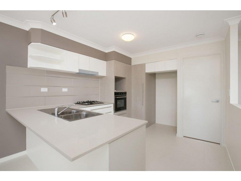 3/32 Sapphire Street, Springfield QLD 4300
