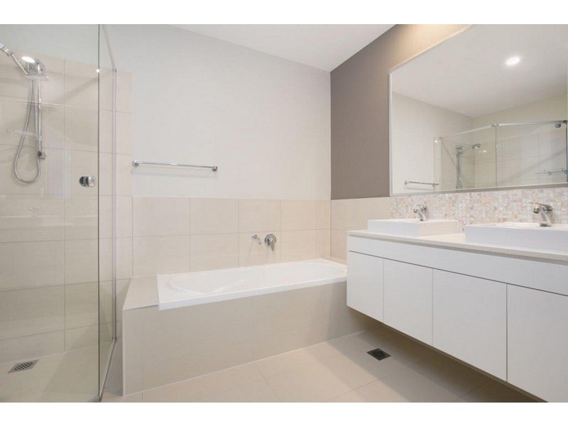 3/32 Sapphire Street, Springfield QLD 4300