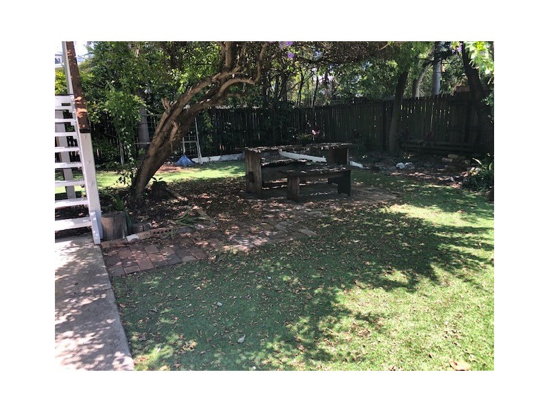 82 Linton Street, Kangaroo Point QLD 4169