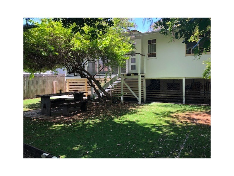 82 Linton Street, Kangaroo Point QLD 4169