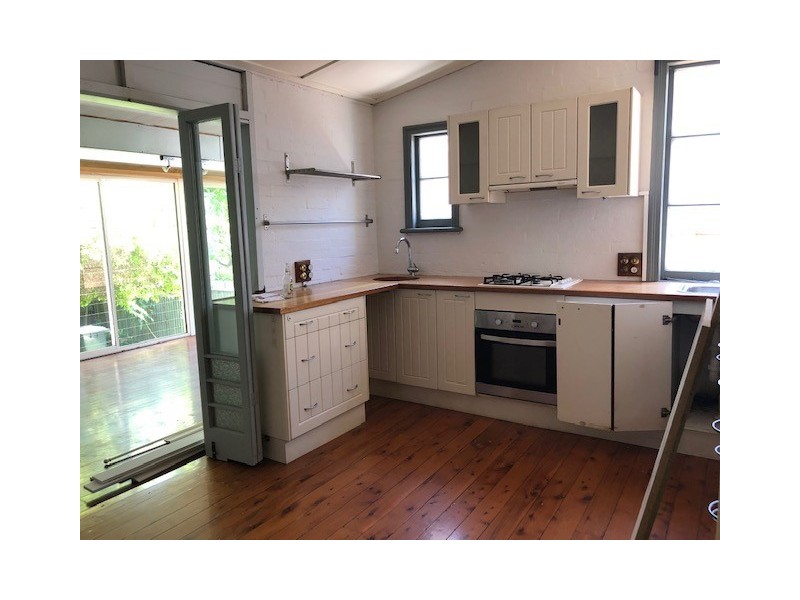 82 Linton Street, Kangaroo Point QLD 4169