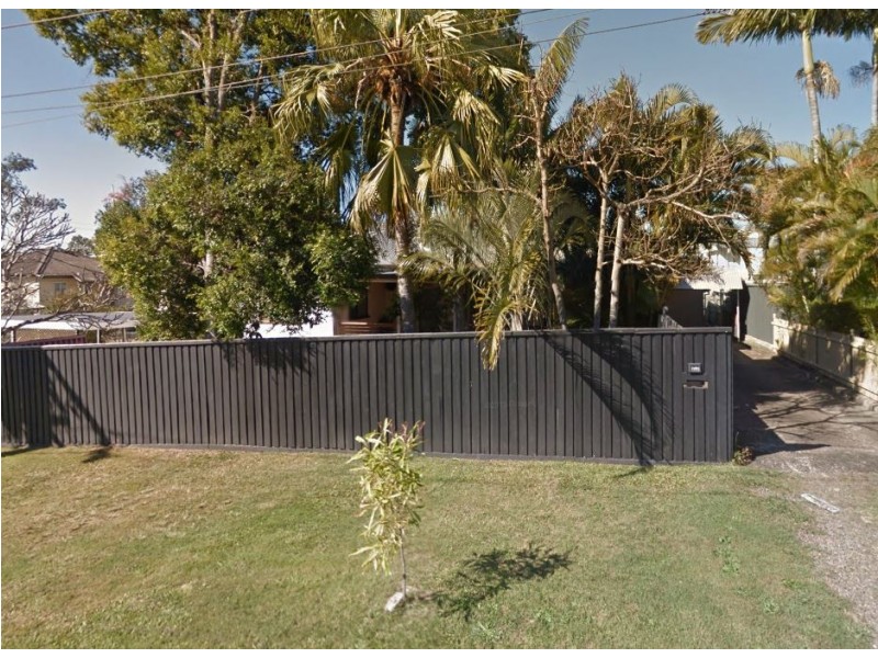 12 Stanton Street, Cannon Hill QLD 4170