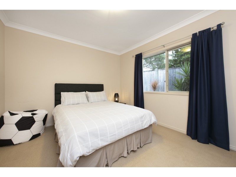 5 Camberwell Place, Forest Lake QLD 4078
