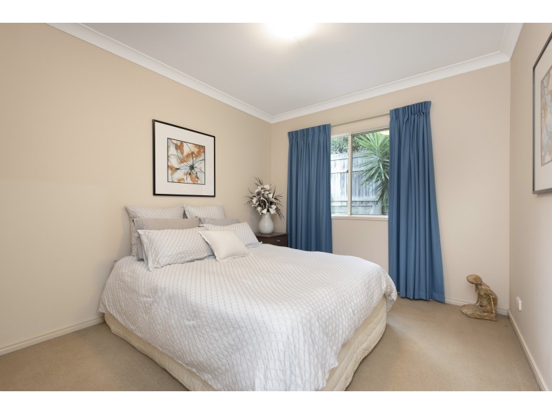 5 Camberwell Place, Forest Lake QLD 4078