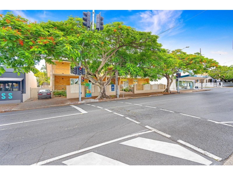 72 Racecourse Road, Hamilton QLD 4007