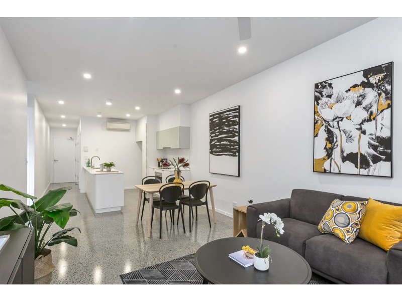 302/27 Ekibin Road, Annerley QLD 4103