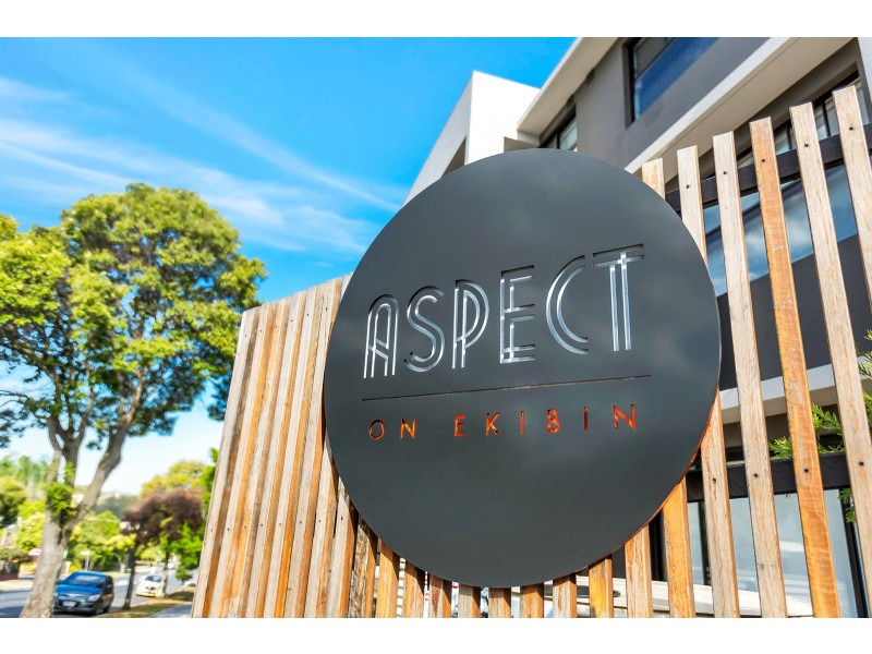 302/27 Ekibin Road, Annerley QLD 4103