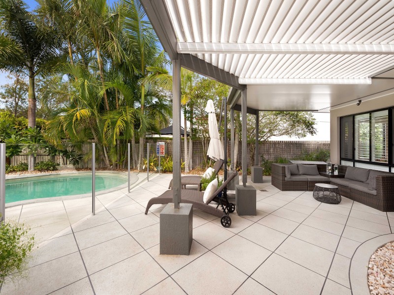 11 Samuel Place, Sinnamon Park QLD 4073